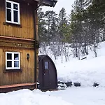 Mountain - Midtgardstunet * رينغيبو
