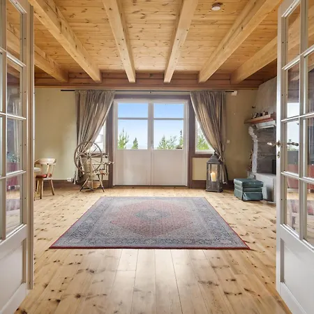 Mountain - Midtgardstunet *