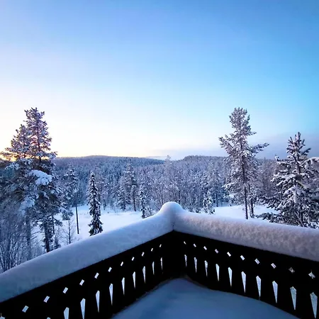 Jaktstuga Mountain - Midtgardstunet